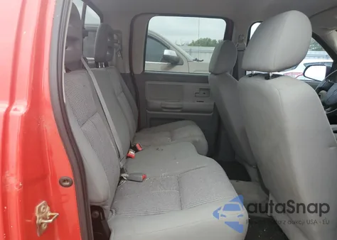 2007 Dodge Dakota Quad Slt z USA, uszkodzony, nr VIN 1D7HW48J87S118288